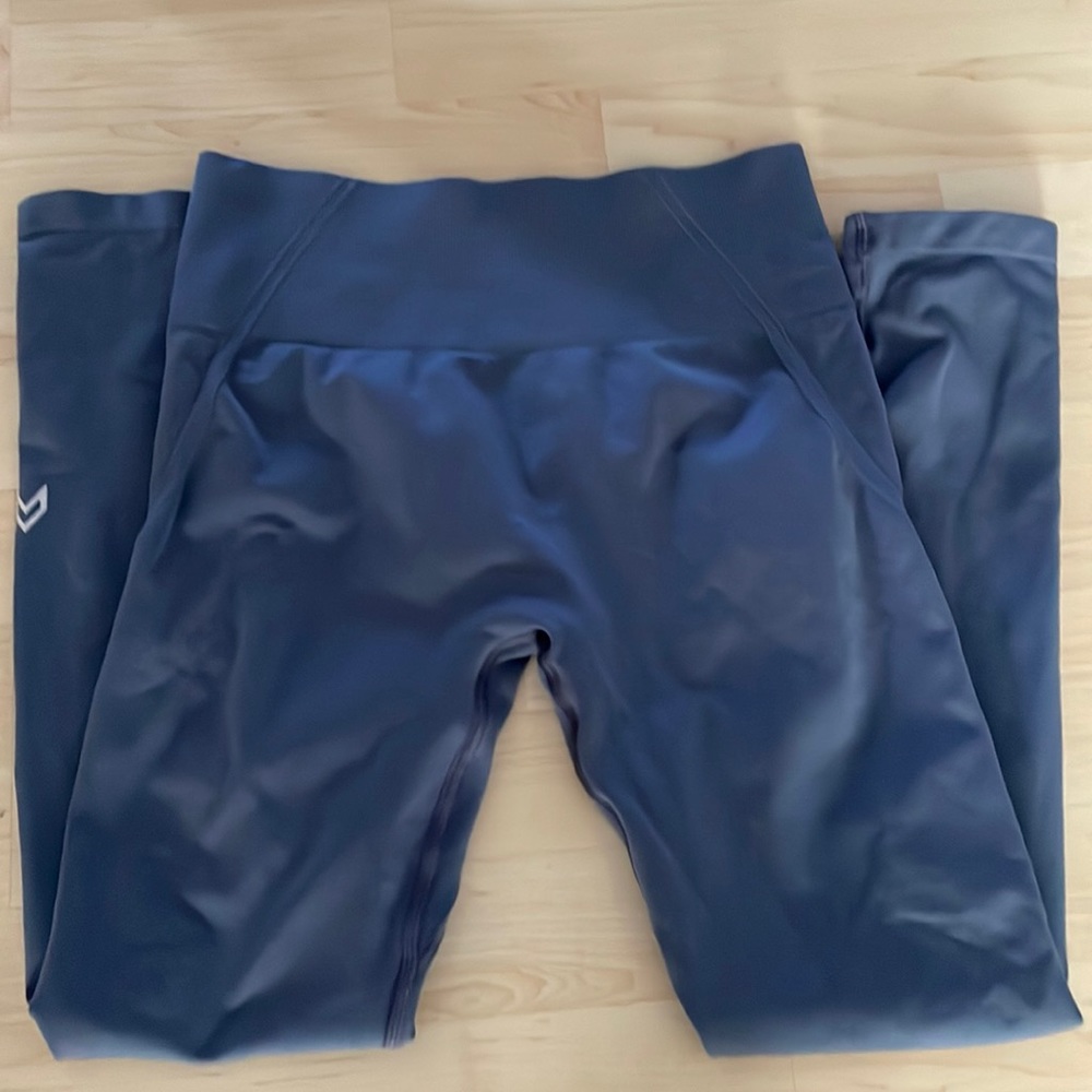 SLATE BLUE EFFORTLESS LEGGINGS **RESERVED**